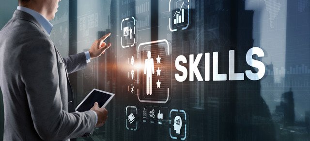 10 Formas en que la IA Está Transformando la Educación: Innovación en el Aula para Docentes y Estudiantes